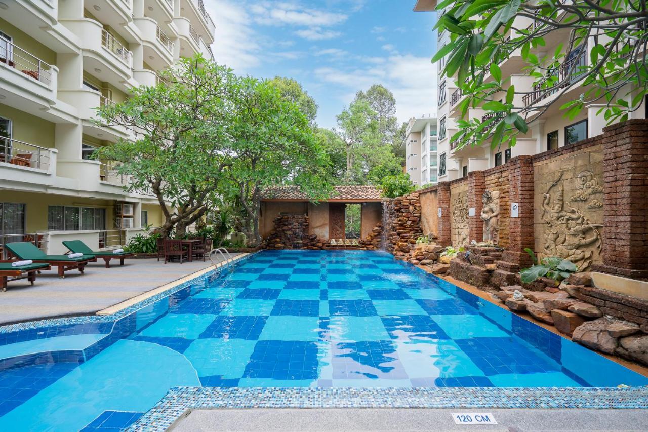 Bella Villa Prima Pattaya Exteriör bild