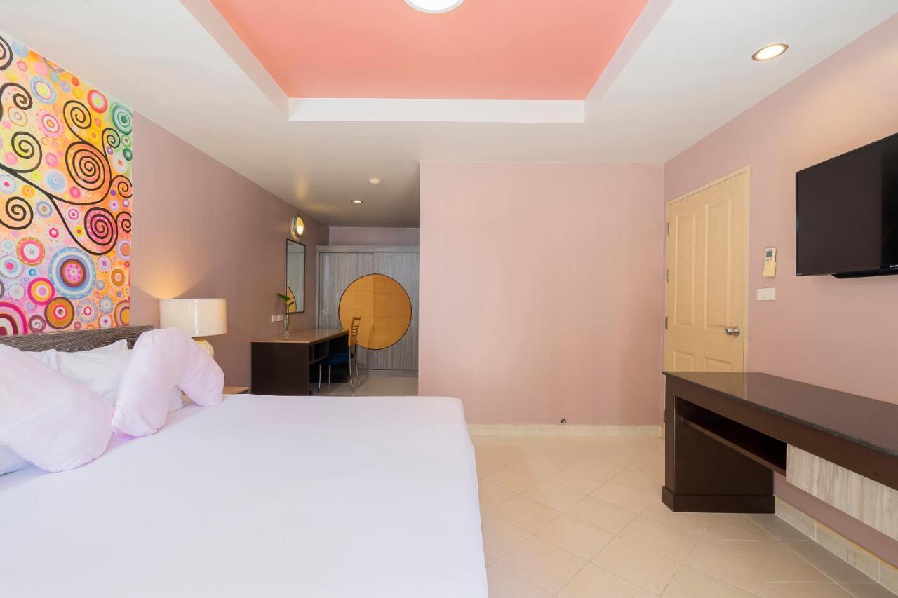 Bella Villa Prima Pattaya Exteriör bild