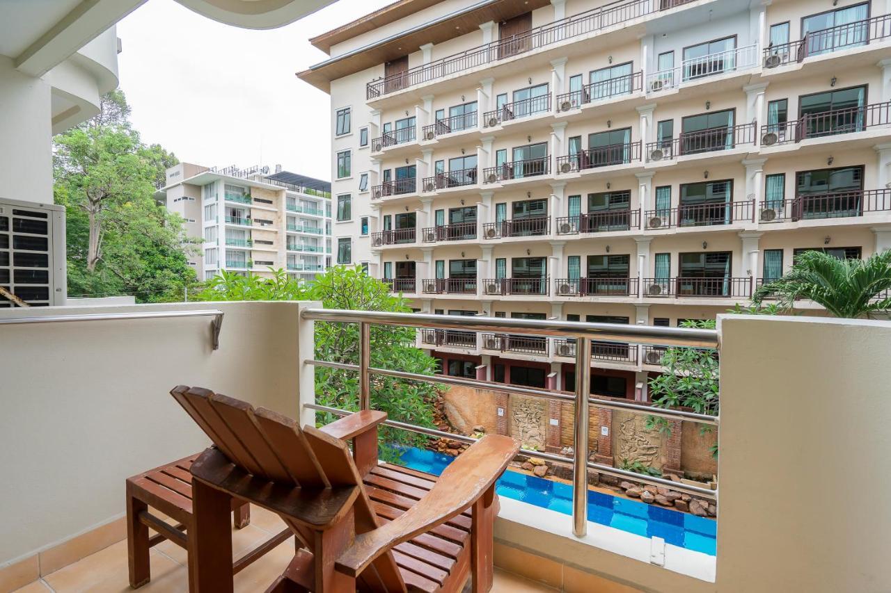 Bella Villa Prima Pattaya Exteriör bild