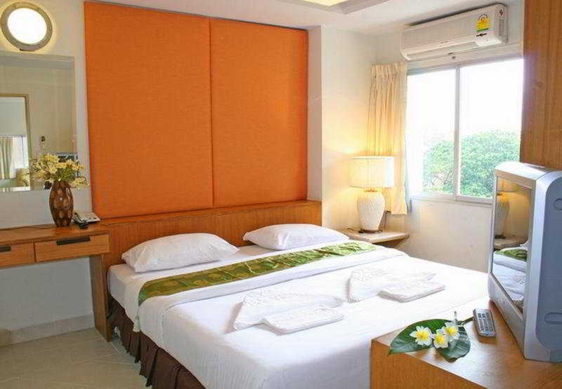 Bella Villa Prima Pattaya Exteriör bild